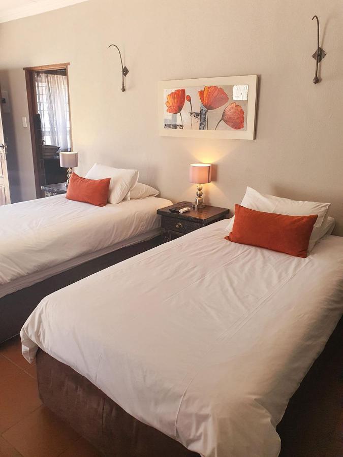 Micasa Sucasa Guesthouse Lephalale Extérieur photo
