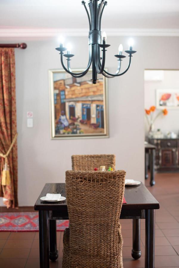Micasa Sucasa Guesthouse Lephalale Extérieur photo