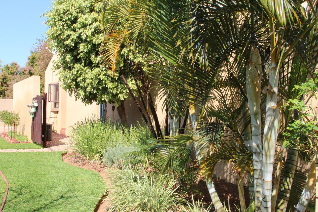 Micasa Sucasa Guesthouse Lephalale Extérieur photo